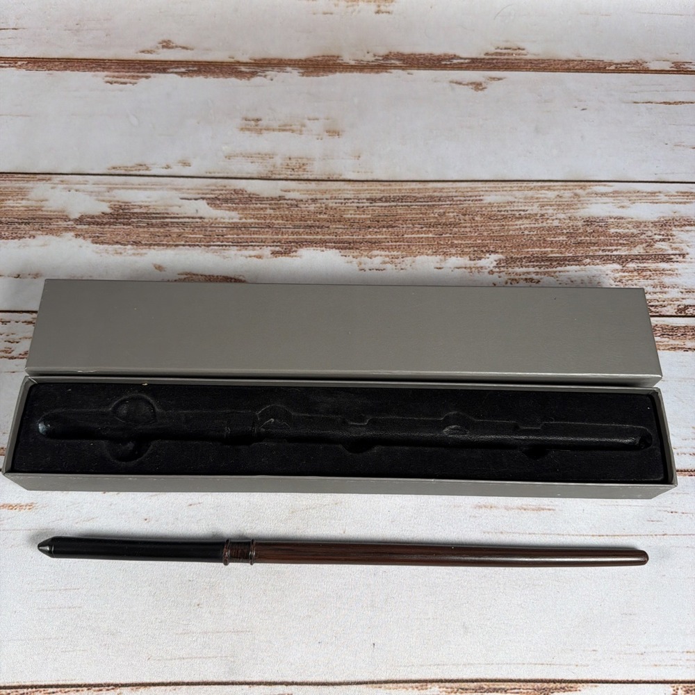 Wizarding World Harry Potter Draco Malfoy Interactive Wand Universal